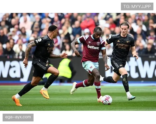 西汉姆联战术革新显成效:比赛节奏分析揭示状态回暖新趋势 西汉姆联战术革新显成效:比赛节奏分析揭示状态回暖新趋势