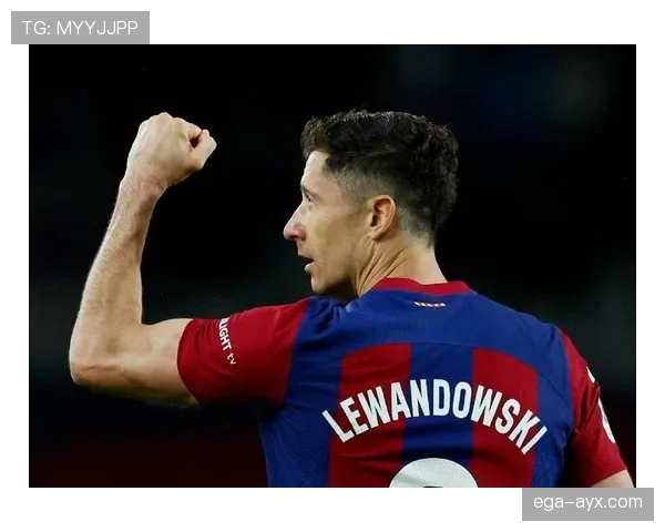 波兰球星正式加盟巴萨，开启职业生涯新篇章