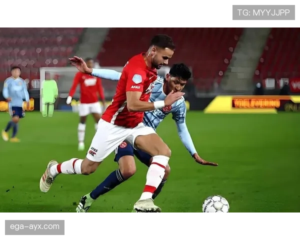 阿贾克斯创新进攻战术持续引领欧洲足球潮流,表现引人瞩目 阿贾克斯创新进攻战术持续引领欧洲足球潮流,表现引人瞩目