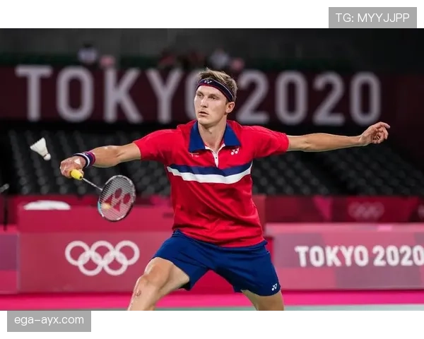 维克托·阿萨尔森刚晒的家照真让人无语——赛场上硬汉，家里像把私人厨师当配件的生活博主